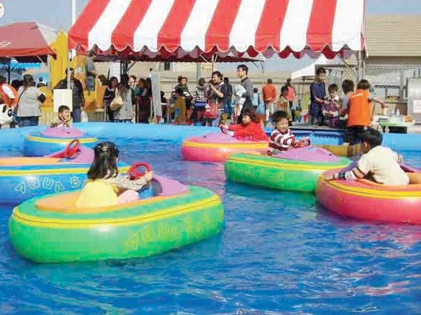 water bumper cars in the pool