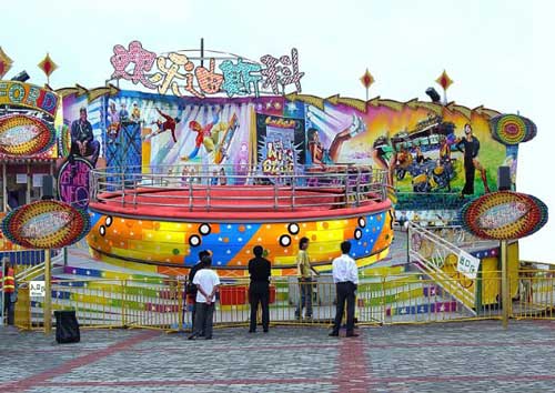 fun fairground tagada ride