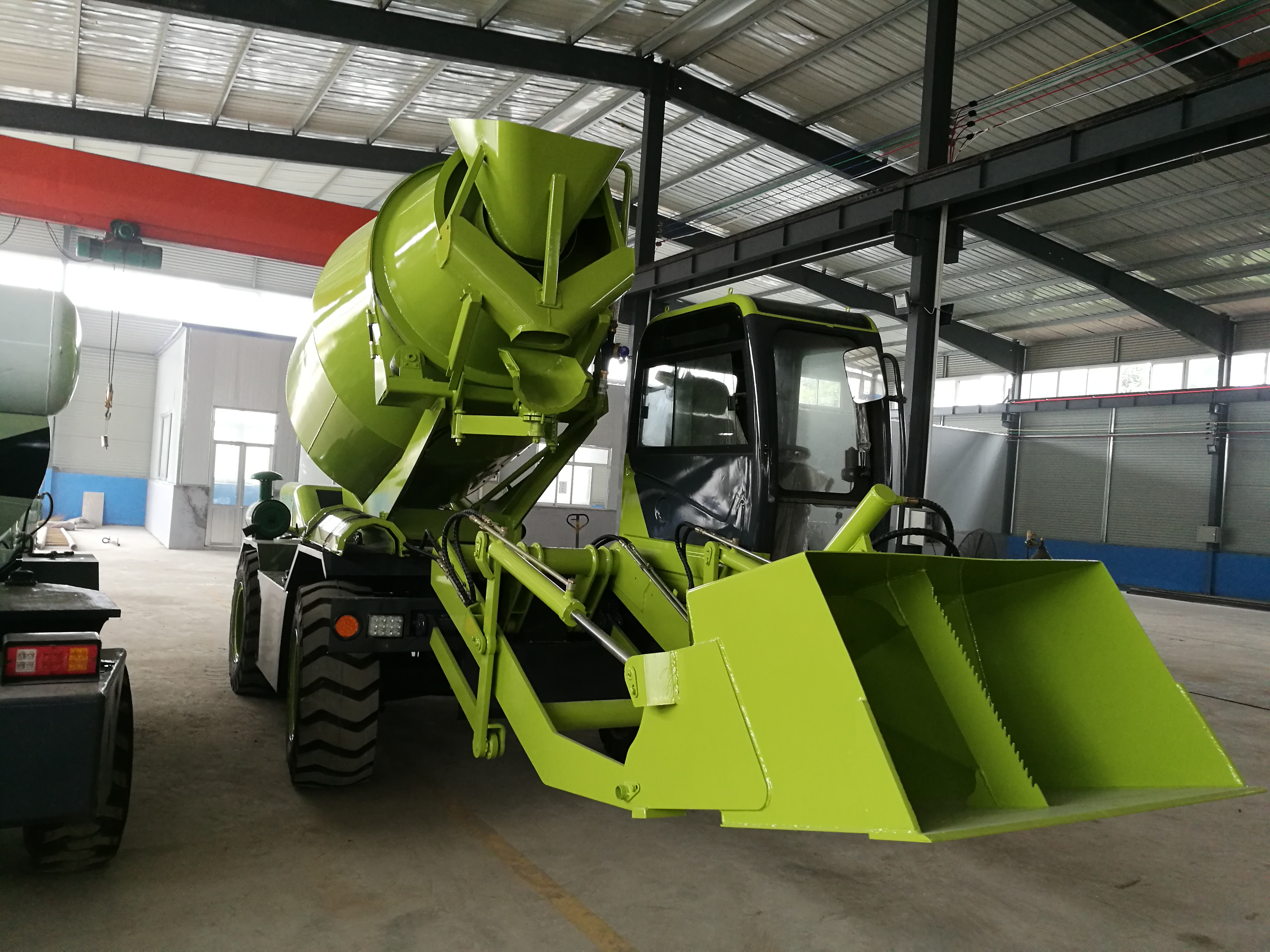 Self loading batching plant for sale