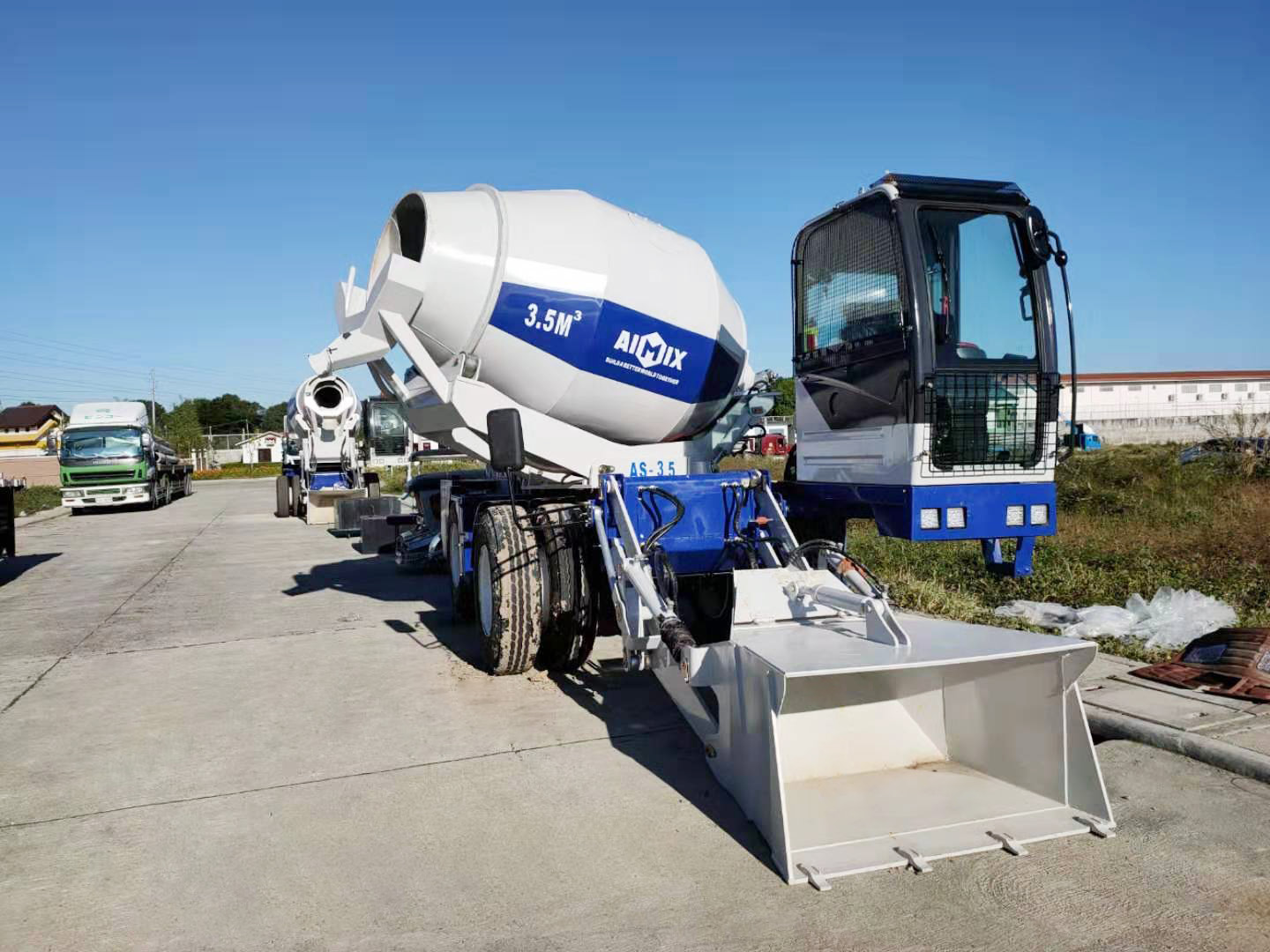 self loading mixer