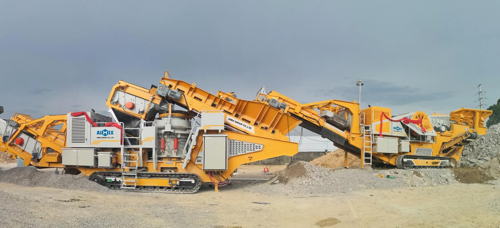 Aimix mobile crusher machine for sale