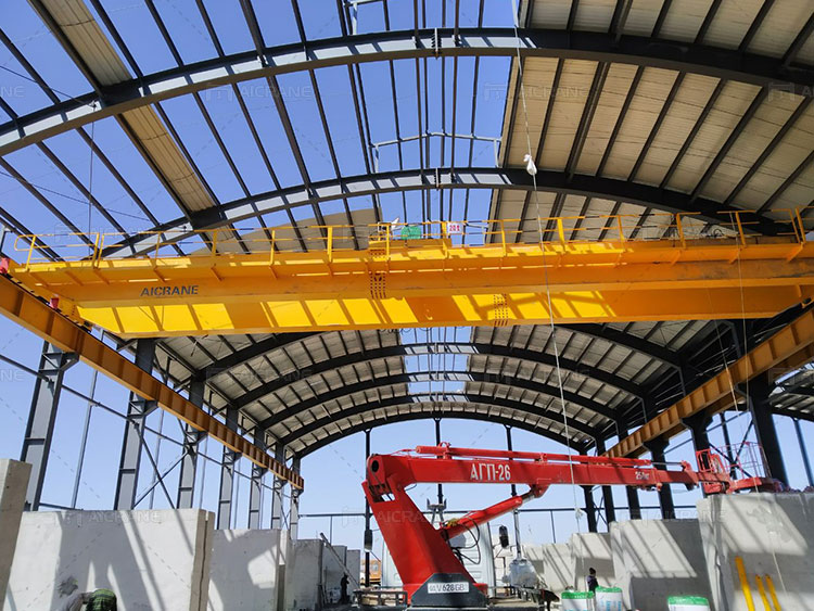 EOT crane manufacturer